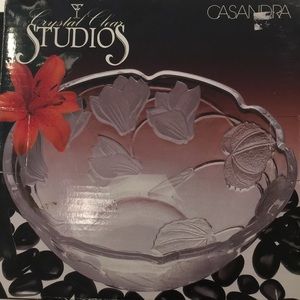 Crystal Clear Studios floral etched serving bowl